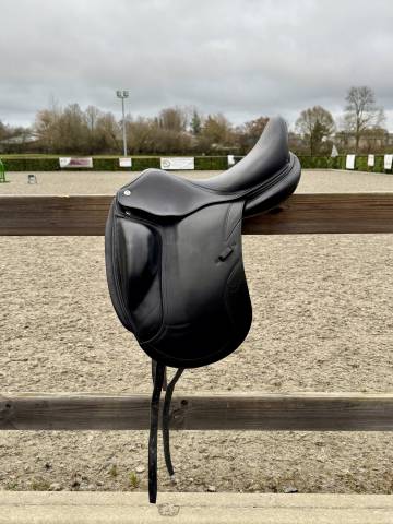 Selle dressage CWD 