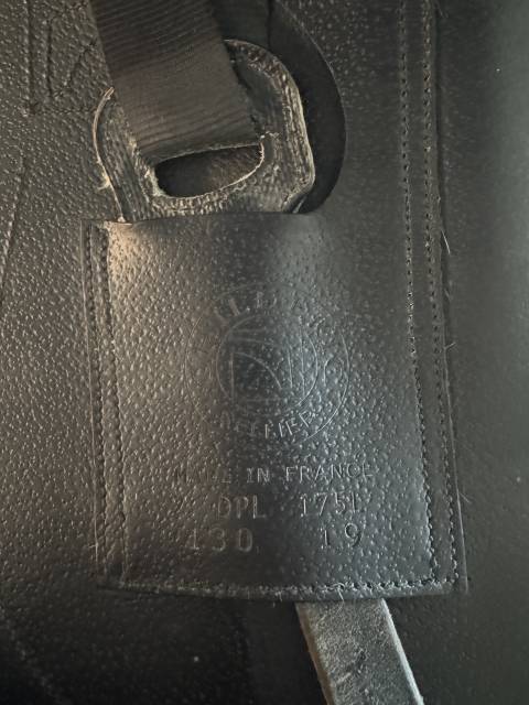 SELLE DE DRESSAGE CHILDERIC 