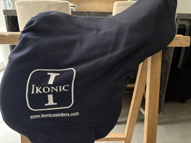 Selle Ikonic 