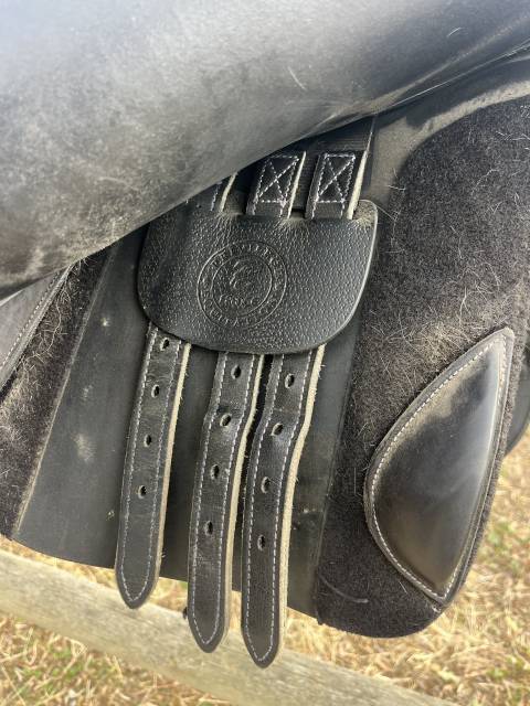 Selle &laquo;&nbsp;Lyon&nbsp;&raquo; Privil&egrave;ge &Eacute;quitation 