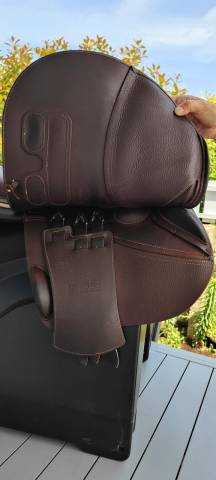 GBS 17&rsquo;&rsquo; &ndash; Selle Semi-Creuse Tr&egrave;s Peu Utilis&eacute;e !