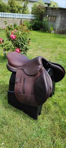 Gbs 17’’ – selle semi-creuse très peu utilisée !