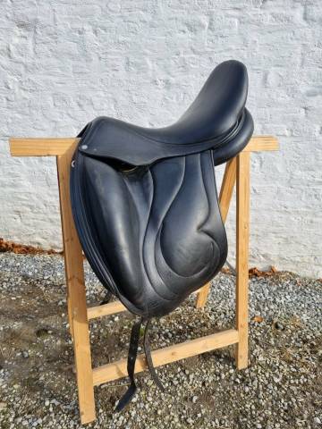 ✨ Selle de dressage Bates Innova ✨