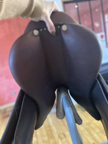 Selle mixte CSO &Eacute;ric Thomas by Antares &eacute;tat neuf 