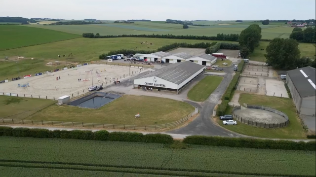 Horse hôtel ecurie de propriétaires jump'opale