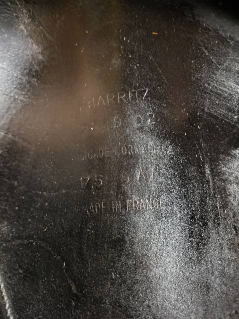 Selle Devoucoux 2002 en bon &eacute;tat 17,5