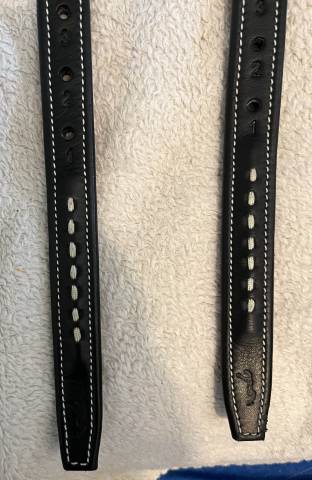 Etrivi&egrave;res Point Sellier Penelope Leprevost