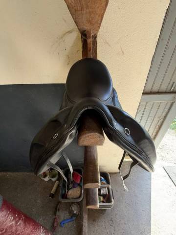 Selle dressage Devoucoux