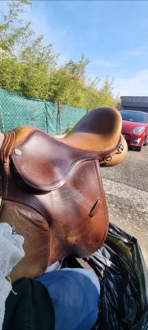 Selle marron 16.5 