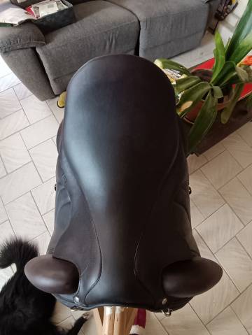 Selle de dressage gbs