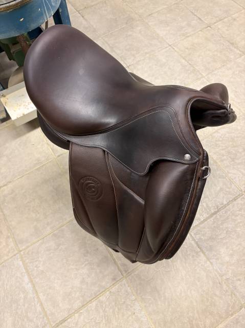 Selle de dressage forestier 