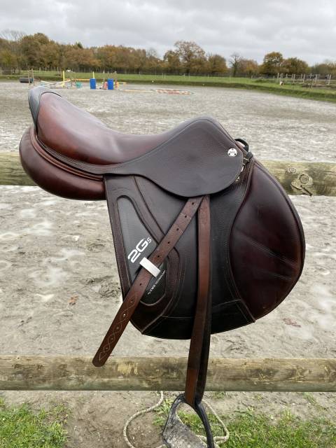 Selle CWD 2GS 17pouces