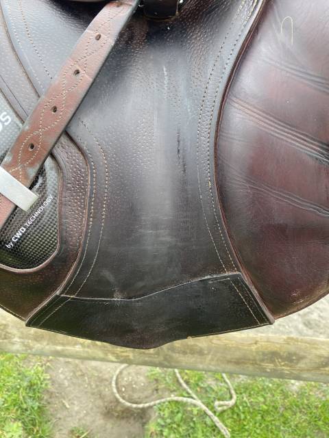 Selle CWD 2GS 17pouces