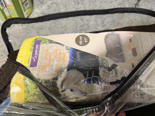 Couverture Novinka FOuganza ALLWEATHER 300