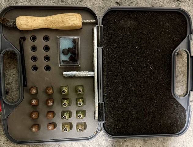 MALETTE CRAMPONS TUNGSTENE