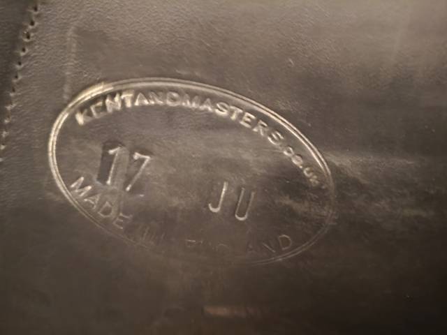 Selle &eacute;quitation Kent ans master 17'