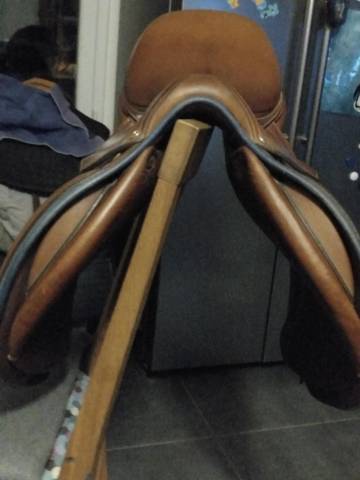 Selle Butet 17.5 plate doubll&eacute;le veau couleur Gold