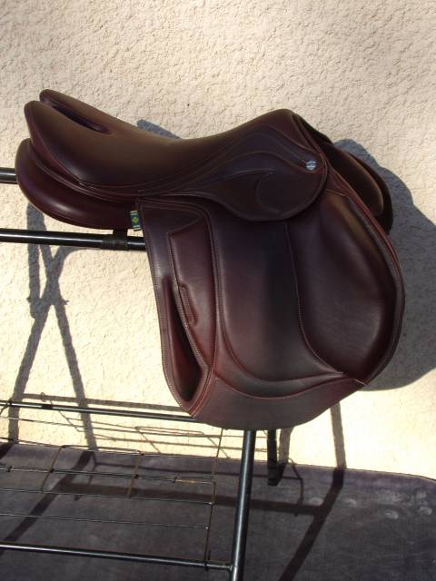 Selle Devoucoux Enara 18'