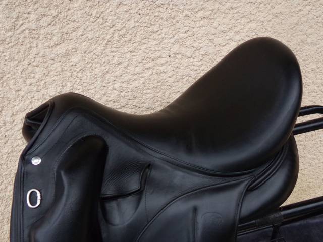 Selle Devoucoux Makila Lab 17'