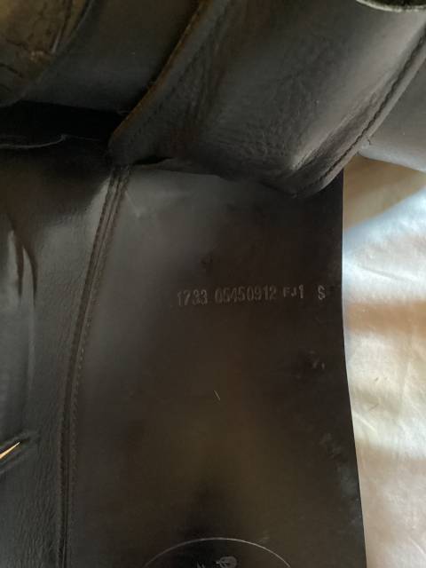 Vend selle dressage Prestige Optimax2  17 pouces. 