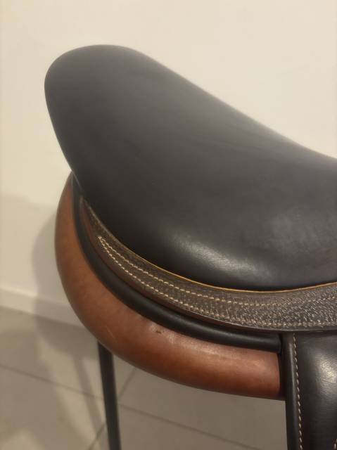 Selle monoquartier cross cso Child&eacute;ric taille 18 pouces