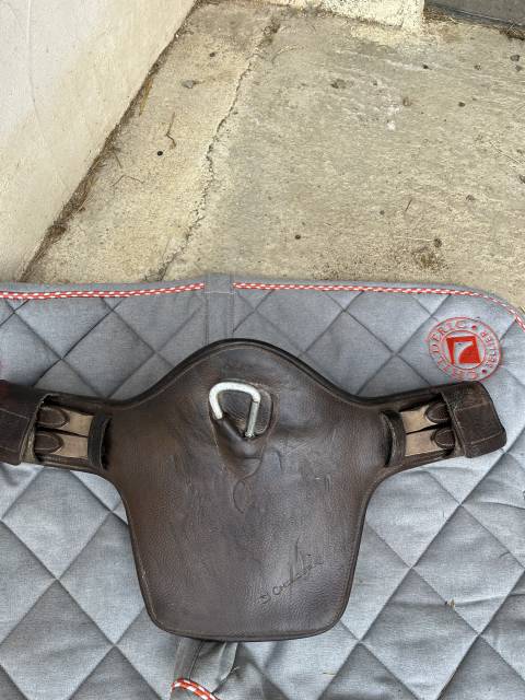 Selle mono quartier childeric 