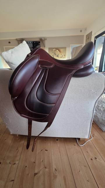 Selle de dressage Harmony Devoucoux 