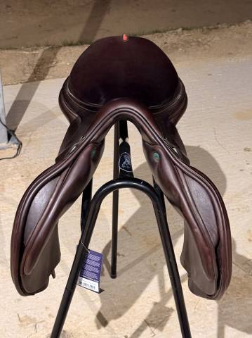 Selle marque Equipe 2024