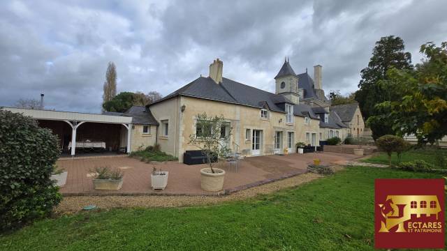 Belle demeure de 175 m2 sur une propriété de 8 ha
