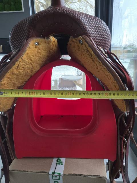 Selle Western Rawhide Trail Master FQH 16"