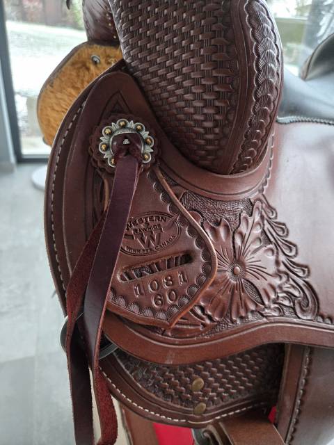 Selle Western Rawhide Trail Master FQH 16"