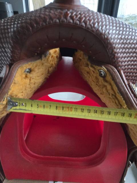 Selle Western Rawhide Trail Master FQH 16"