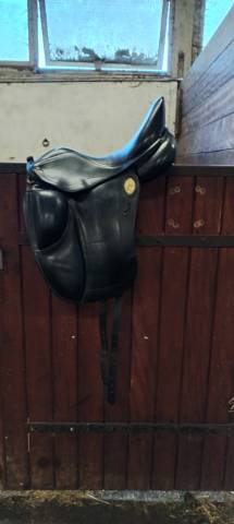 Selle dressage maurel 