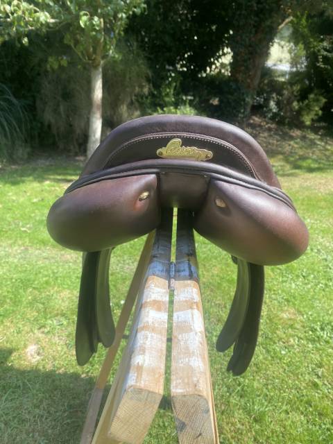 VEND Selle Pessoa mod&egrave;le Amo 17,5' - cuir de vachette 