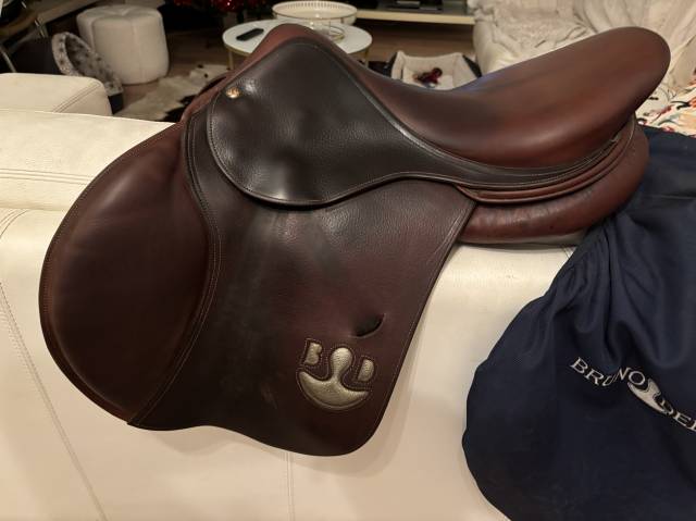 Selle Bruno DELGRANGE 17,5 mod&egrave;le VIRTUOSE