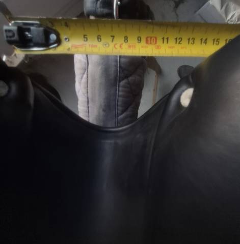 Selle dressage Antar&egrave;s 16,5