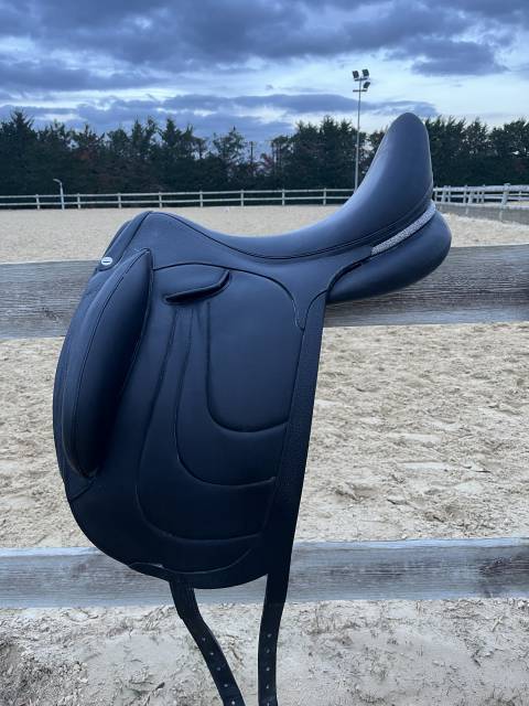 Selle dressage Devoucoux harmonie S