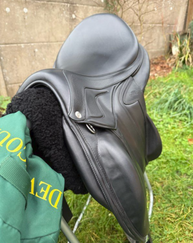 Selle DEVOUCOUX Chiberta Lab 18' noire