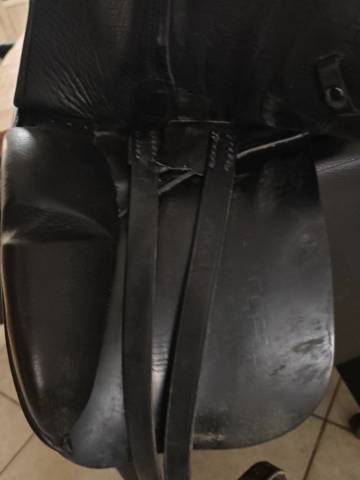 Selle dressage stubben 17"
