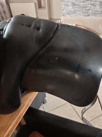 Selle dressage stubben 17"