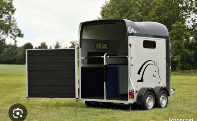 Location van 2 places 