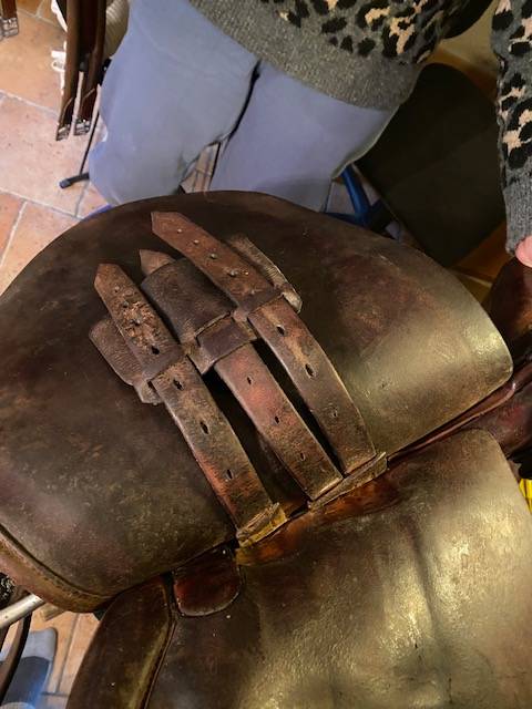 Selle mixte artisanale (fabrication fran&ccedil;aise)