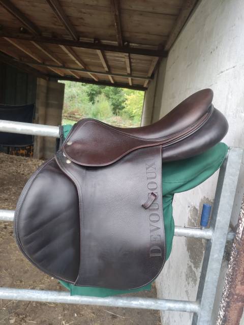Selle Devouvoux Biarritz 17,5 