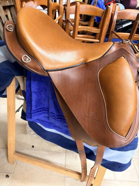 Selle de randonn&eacute;e Gaston Mercier, Margeride, TBE