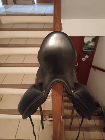 A vendre Selle Aulion 17" 2013 