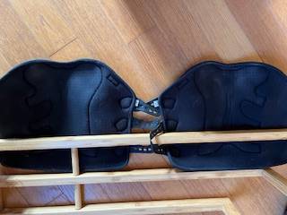 Ensemble gu&ecirc;tres de dressage V&eacute;r&eacute;dus cheval