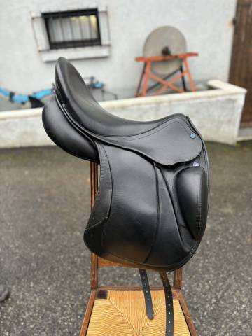 Selle de dressage Centurion II - St&uuml;bben- Avril 2024