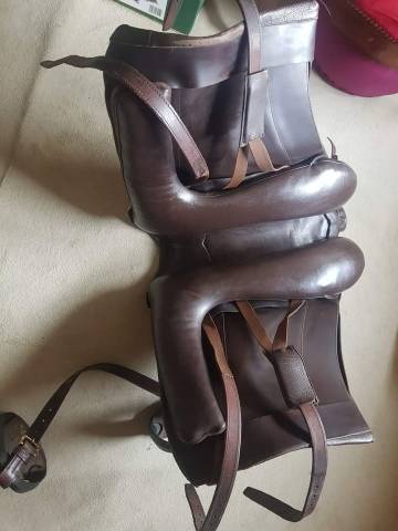 Selle dressage portugaise Pedro Lopes 