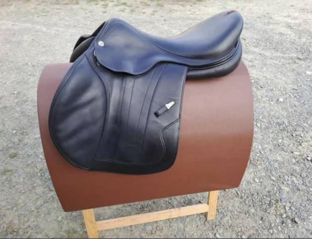 Selle EQUIPE en cuir noir