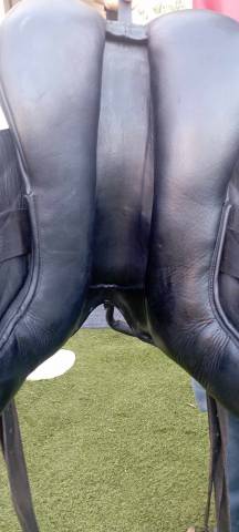 Selle de dressage en cuir Eric Thomas